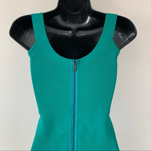 BCBG MaxAzria Caspar Ultra Green Scoop Neck Bandage Bodycon Dress - Picture 7 of 10